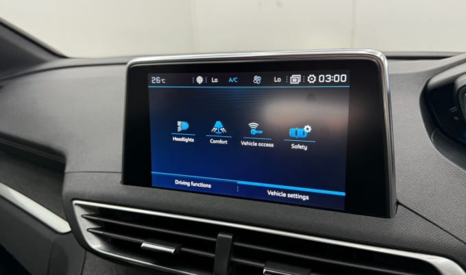 2025 Peugeot 3008