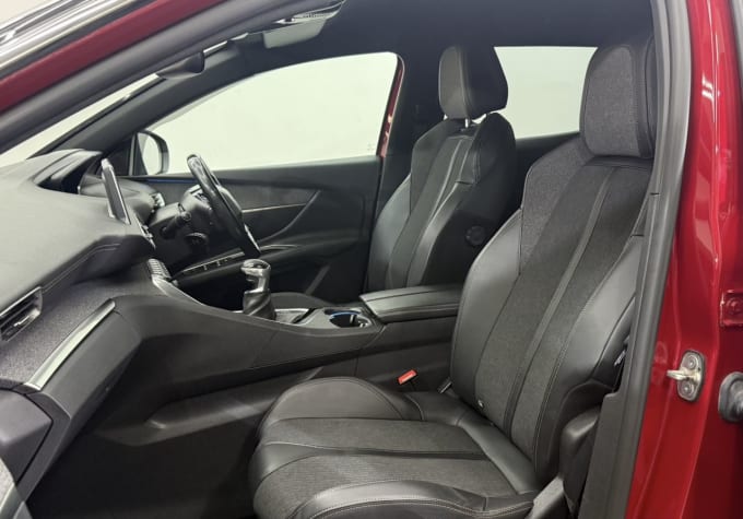 2025 Peugeot 3008