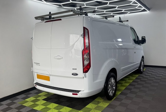 2025 Ford Transit Custom