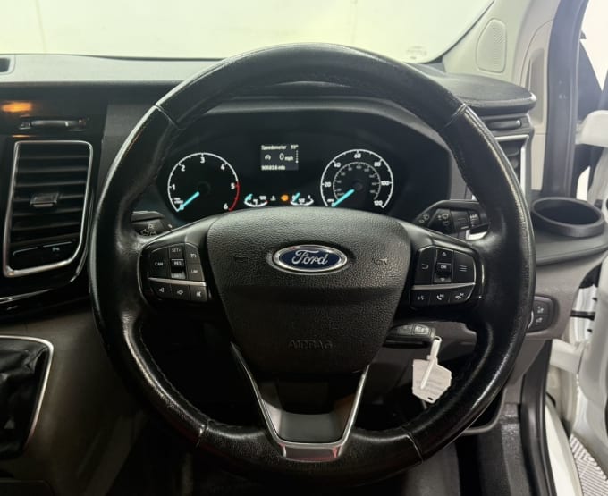2025 Ford Transit Custom
