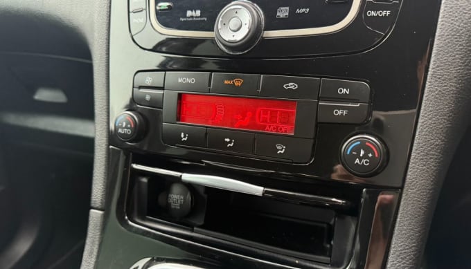 2025 Ford S-max