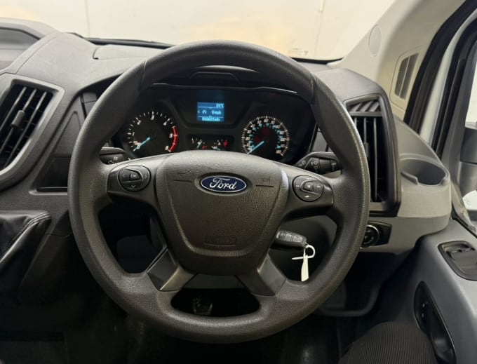 2025 Ford Transit