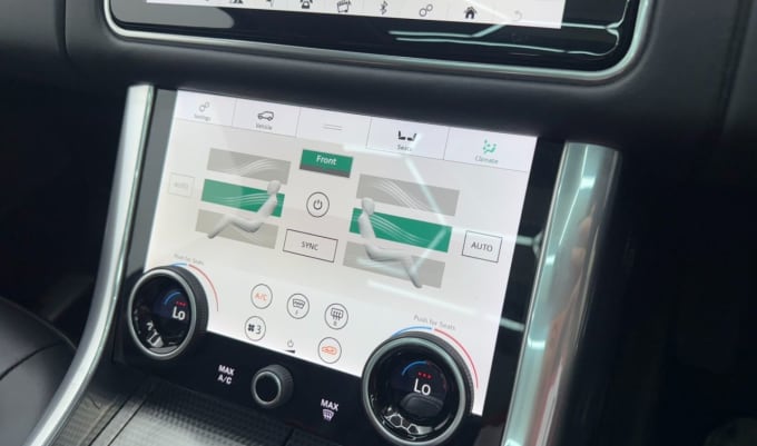 2025 Land Rover Range Rover Sport