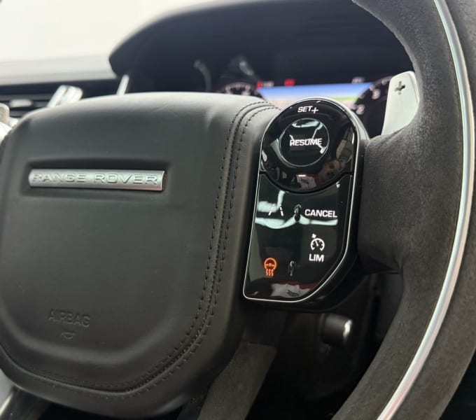 2025 Land Rover Range Rover Sport
