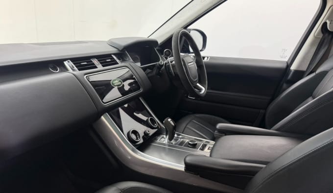2025 Land Rover Range Rover Sport