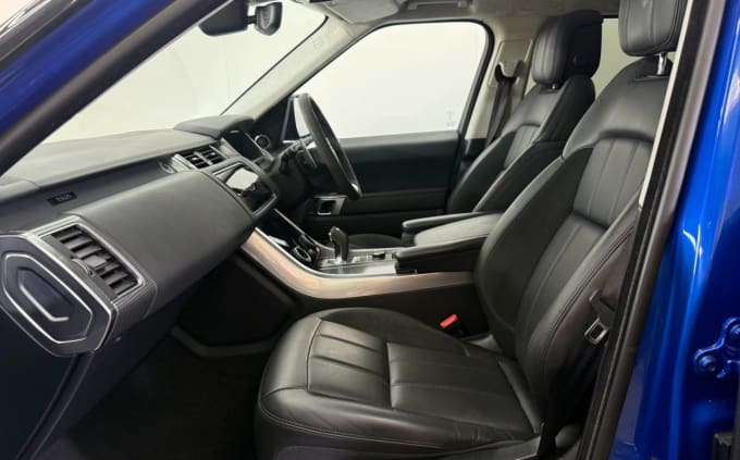 2025 Land Rover Range Rover Sport