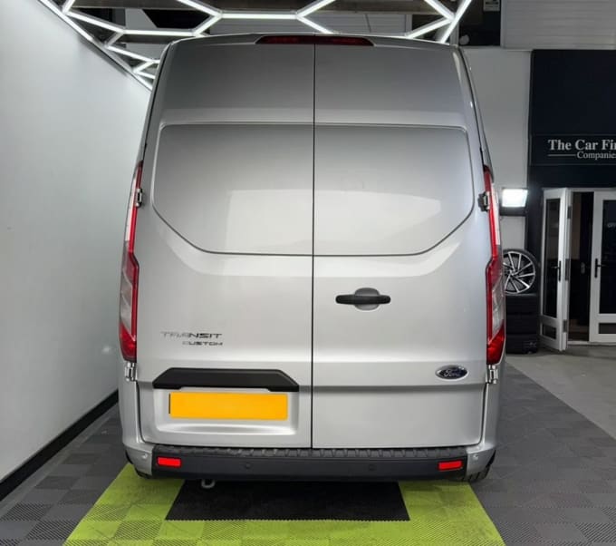 2025 Ford Transit Custom