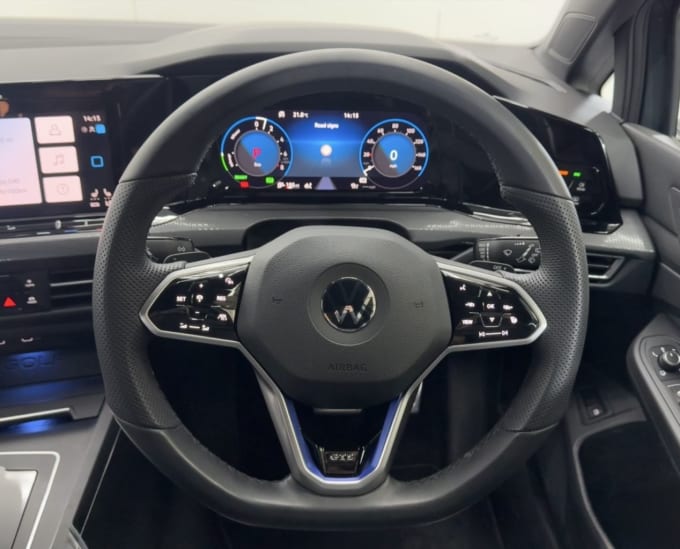 2025 Volkswagen Golf