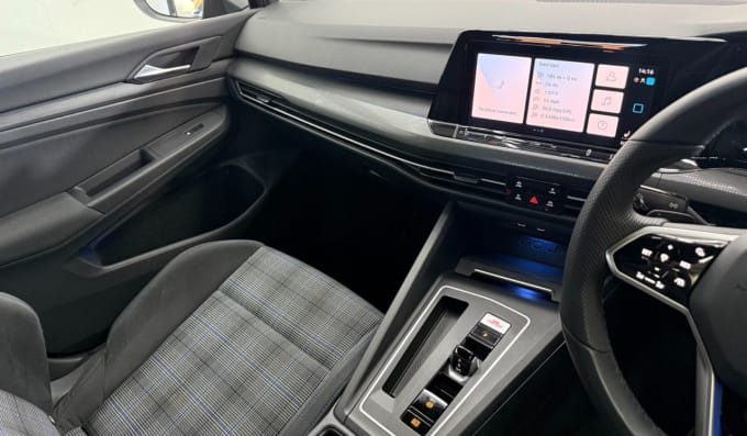 2025 Volkswagen Golf