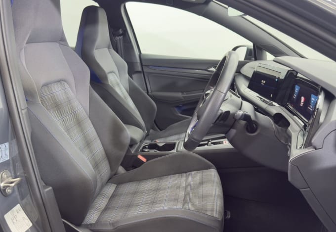 2025 Volkswagen Golf