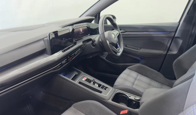 2025 Volkswagen Golf