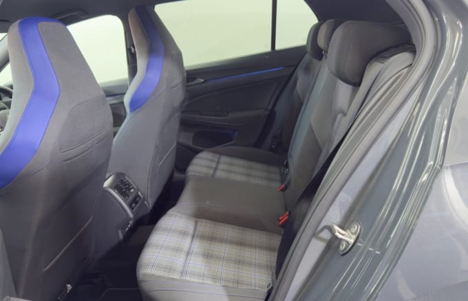 2025 Volkswagen Golf