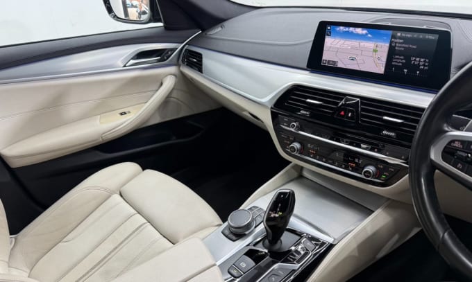 2025 BMW 5 Series