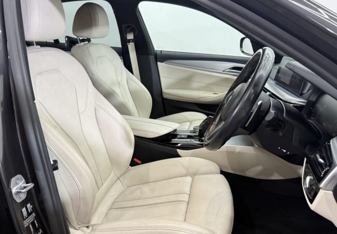 2025 BMW 5 Series