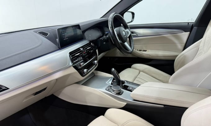 2025 BMW 5 Series