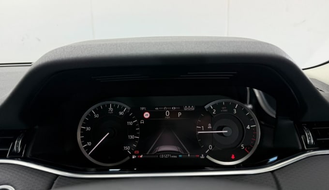 2025 Land Rover Range Rover Evoque