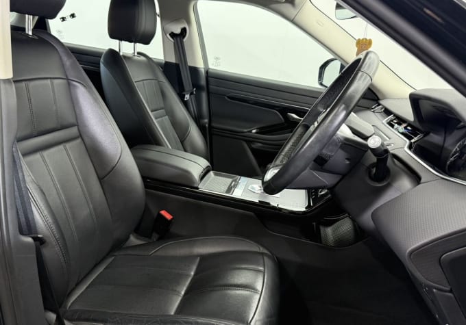 2025 Land Rover Range Rover Evoque