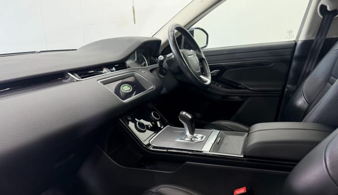 2025 Land Rover Range Rover Evoque