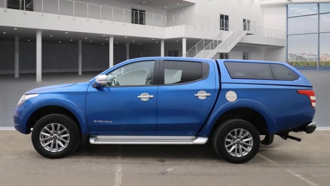 2025 Mitsubishi L200