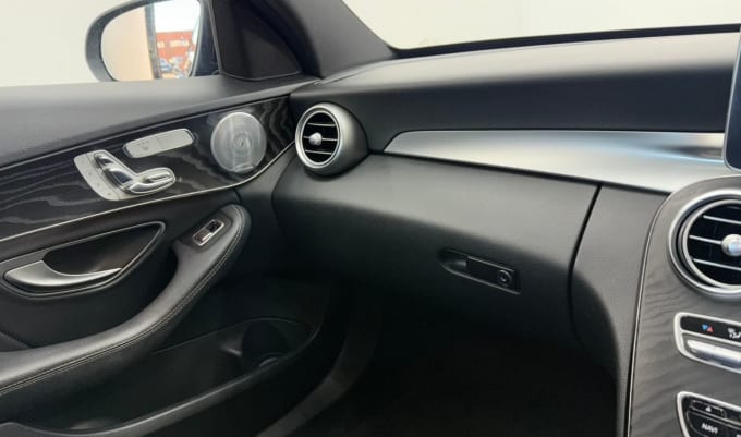 2025 Mercedes-benz C-class