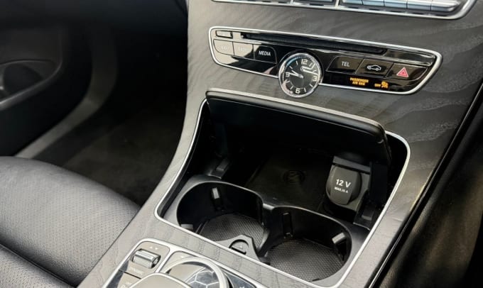 2025 Mercedes-benz C-class