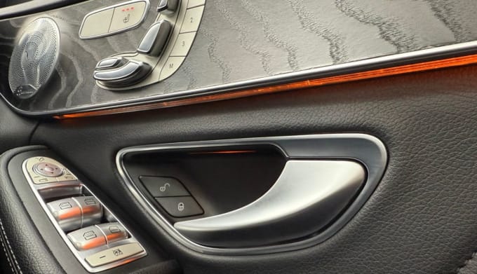 2025 Mercedes-benz C-class