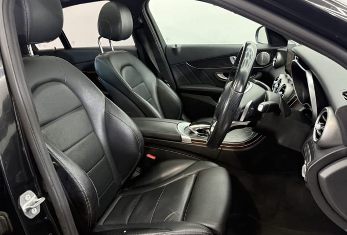 2025 Mercedes-benz C-class