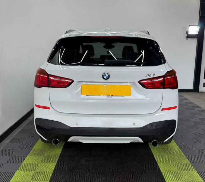 2025 BMW X1