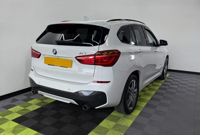 2025 BMW X1