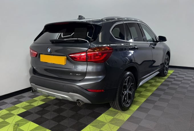 2025 BMW X1