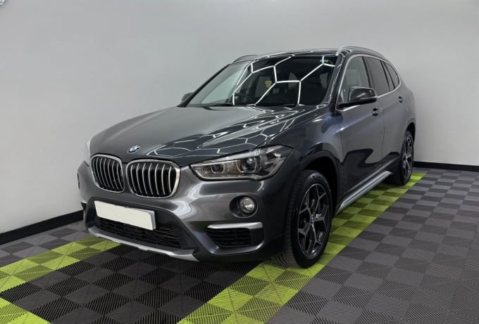 2025 BMW X1