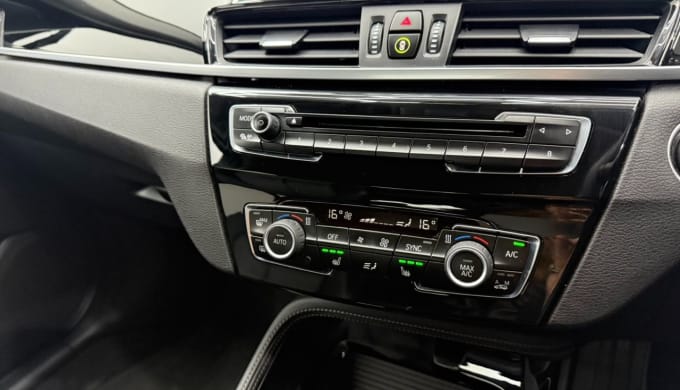 2025 BMW X1