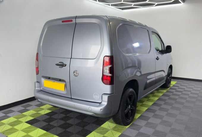 2025 Vauxhall Combo