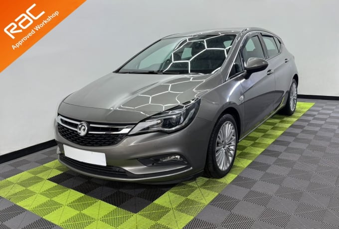 2025 Vauxhall Astra