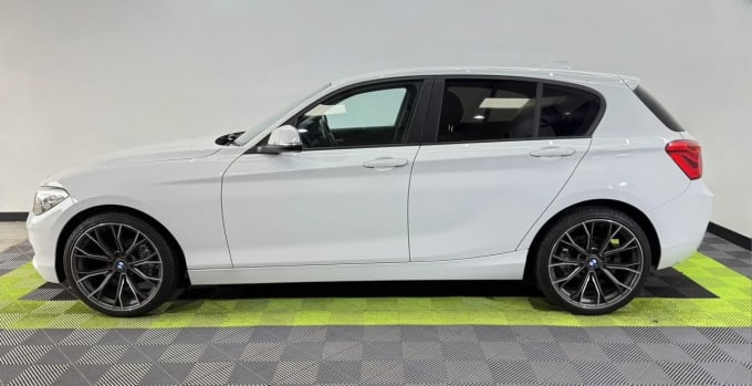 2025 BMW 1 Series