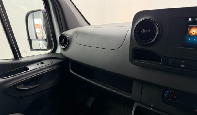 2025 Mercedes-benz Sprinter