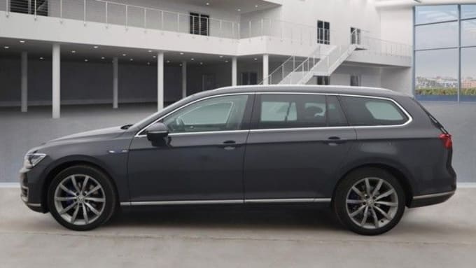 2025 Volkswagen Passat