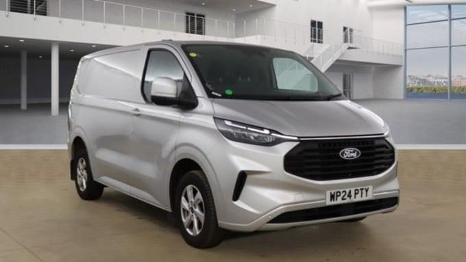 2025 Ford Transit Custom