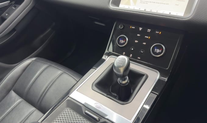 2025 Land Rover Range Rover Evoque