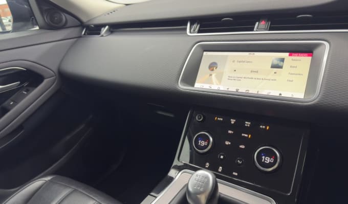 2025 Land Rover Range Rover Evoque