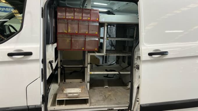 2025 Ford Transit Custom