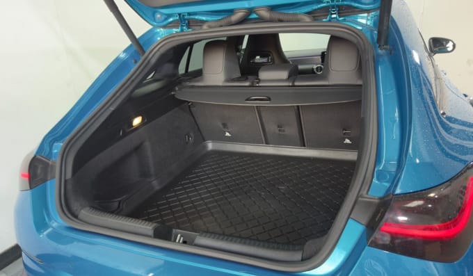 2025 Mercedes-benz Cla