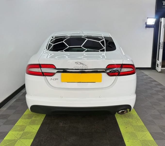 2014 Jaguar Xf
