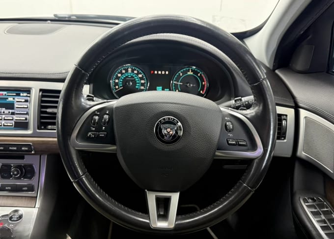 2014 Jaguar Xf