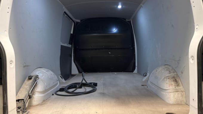 2021 Volkswagen E-transporter