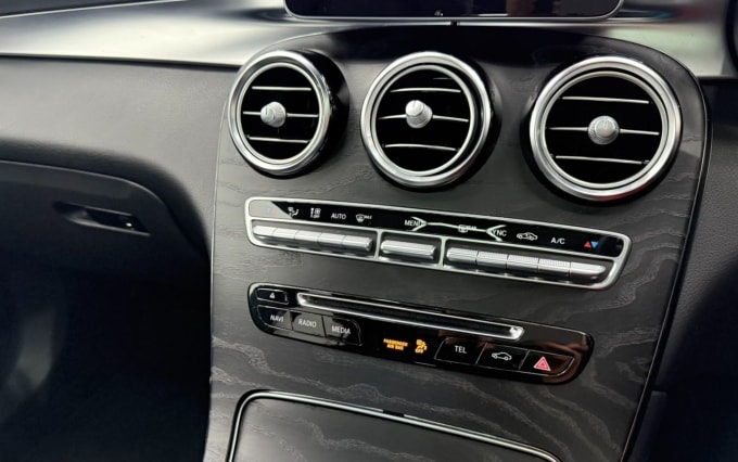 2018 Mercedes-benz Glc