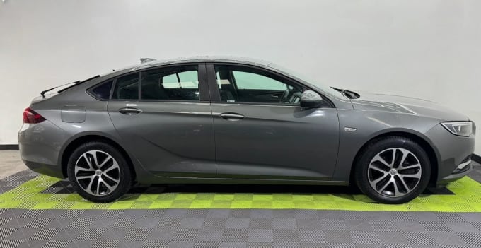 2018 Vauxhall Insignia