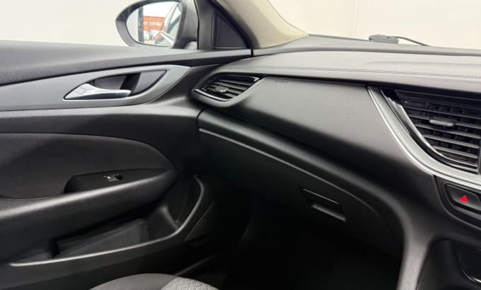 2018 Vauxhall Insignia