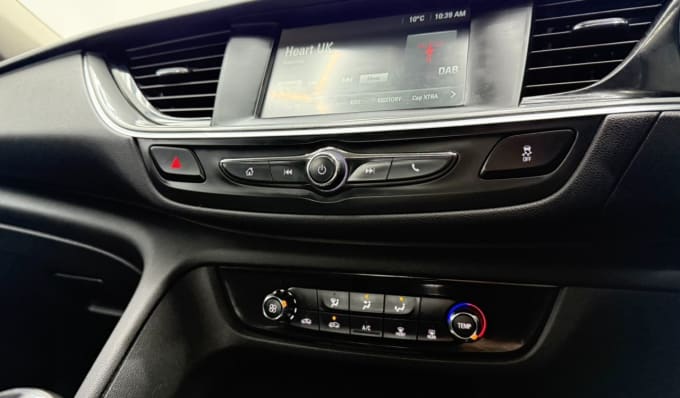 2018 Vauxhall Insignia