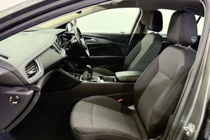 2018 Vauxhall Insignia